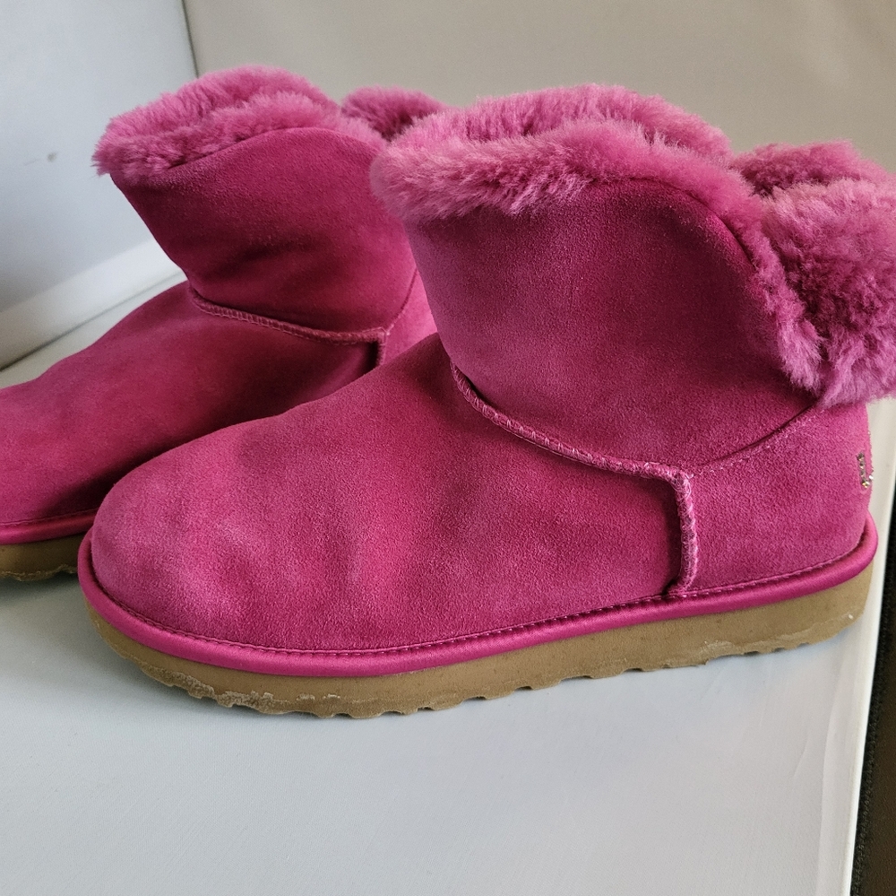 UGG Pink Suede Ankle Boots - Picture 7 of 7